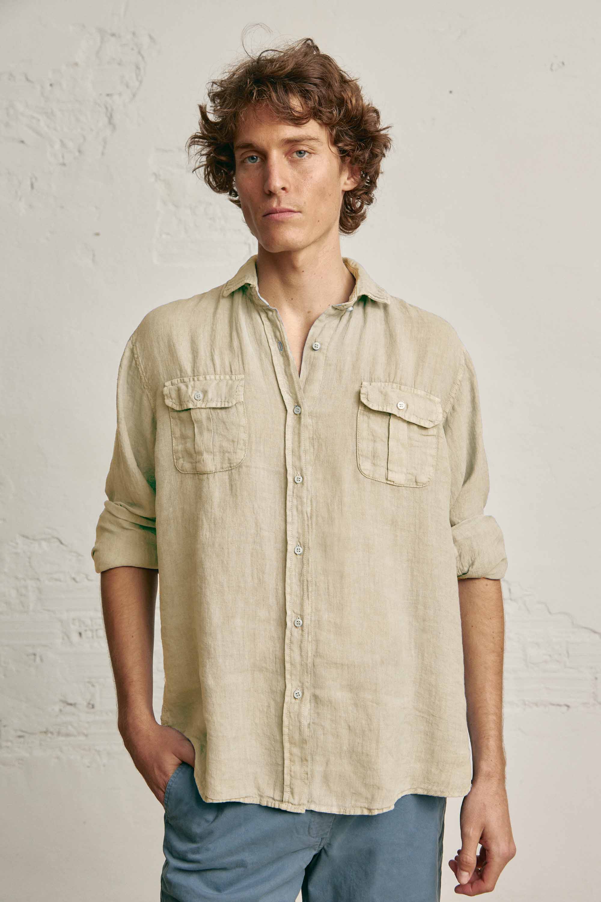 Camisa de Lino Dos Bolsillos - Camel - Fernando de Cárcer