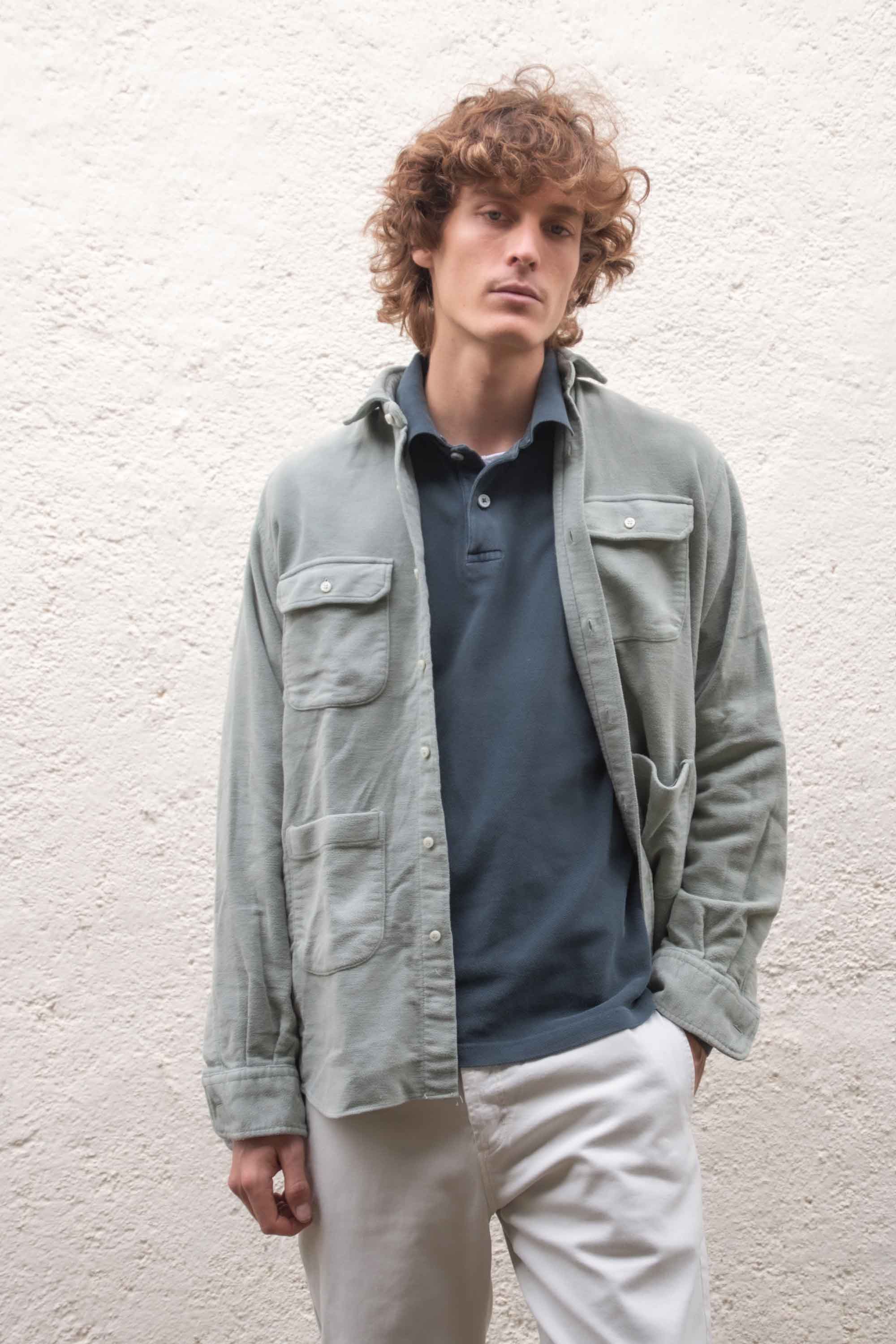 Camisa de Velvetón Cuatro Bolsillos - Verde Lavado