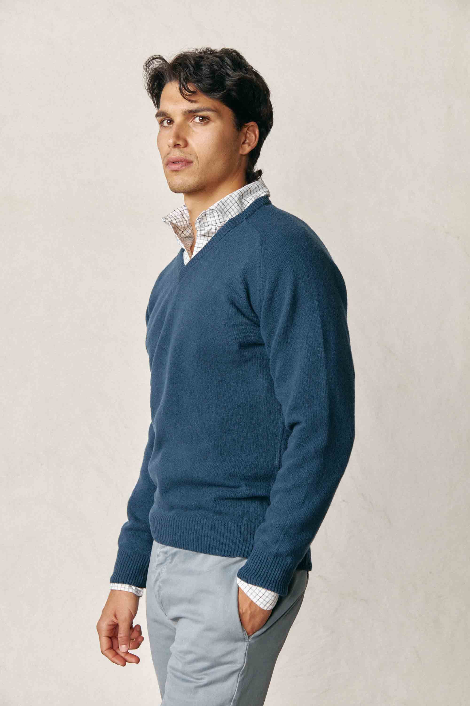 Jersey Cuello Pico Lambswool - Azul Petróleo