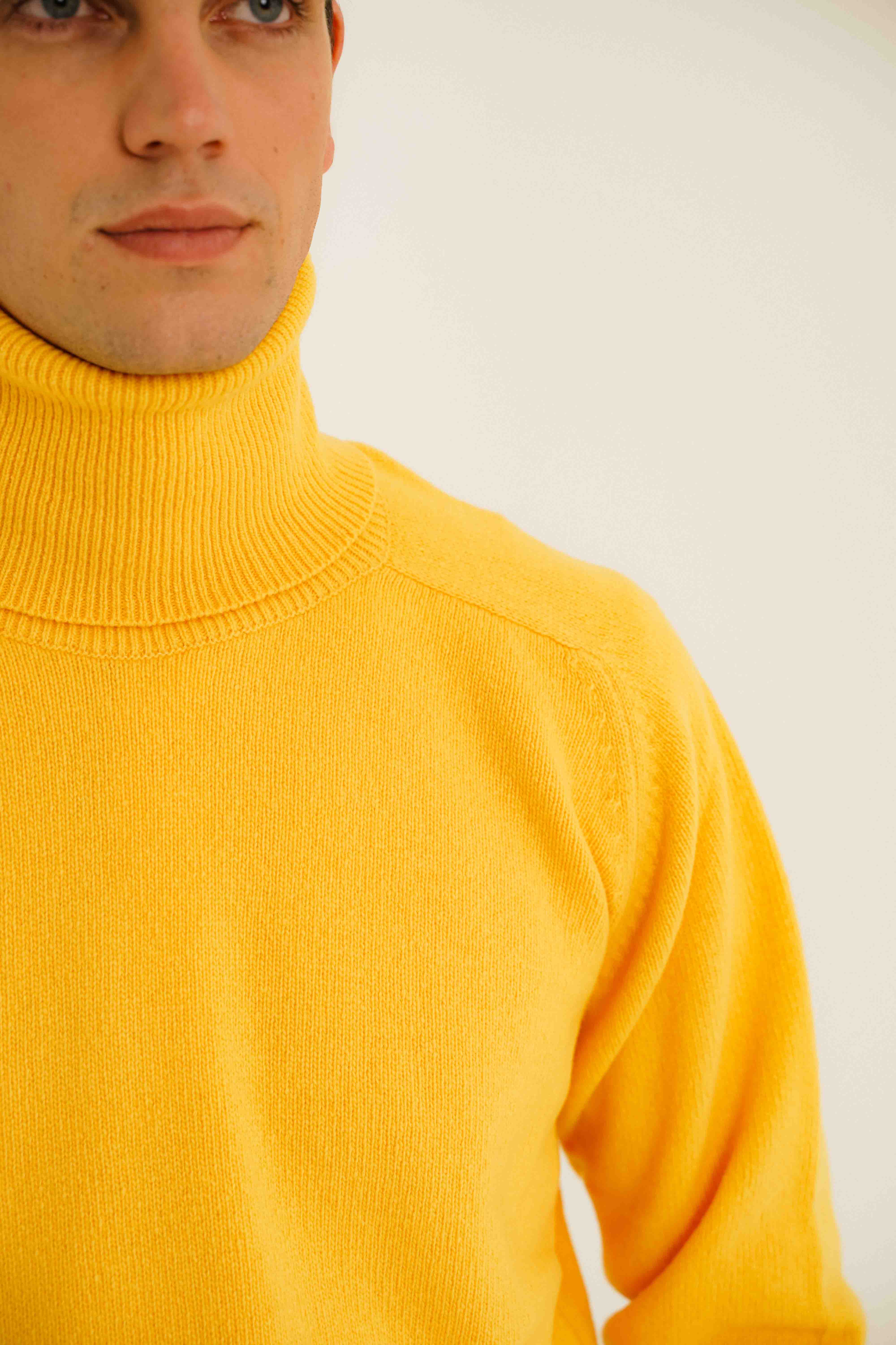 Jersey Cuello Vuelto Lambswool - Piña - Fernando de Cárcer