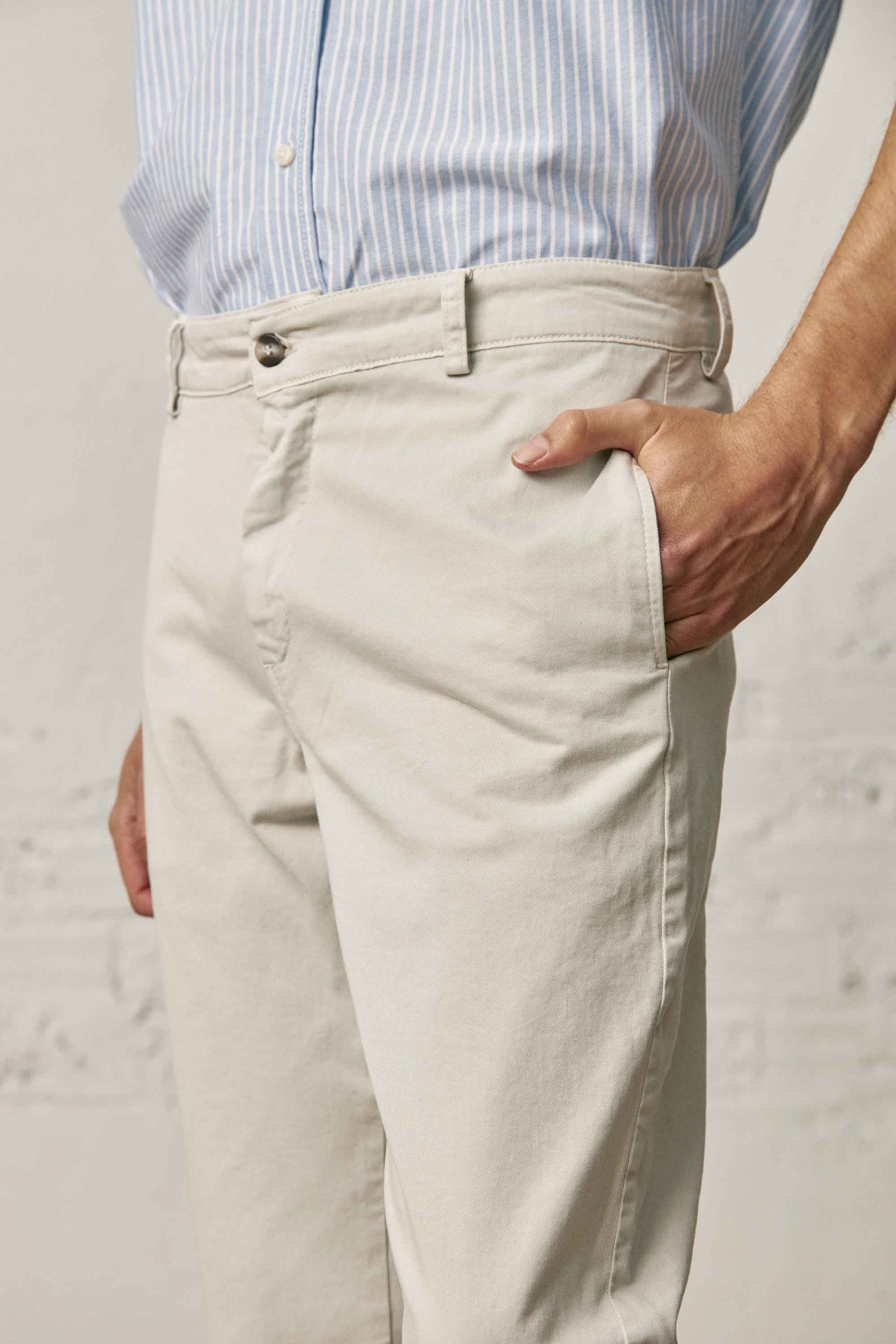 Pantalón Chino - Hielo - Fernando de Cárcer