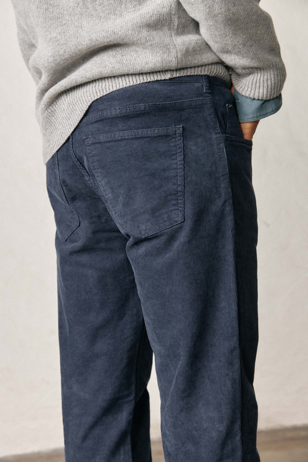 Pantalón Cinco Bolsillos Micropana - Azul Petróleo