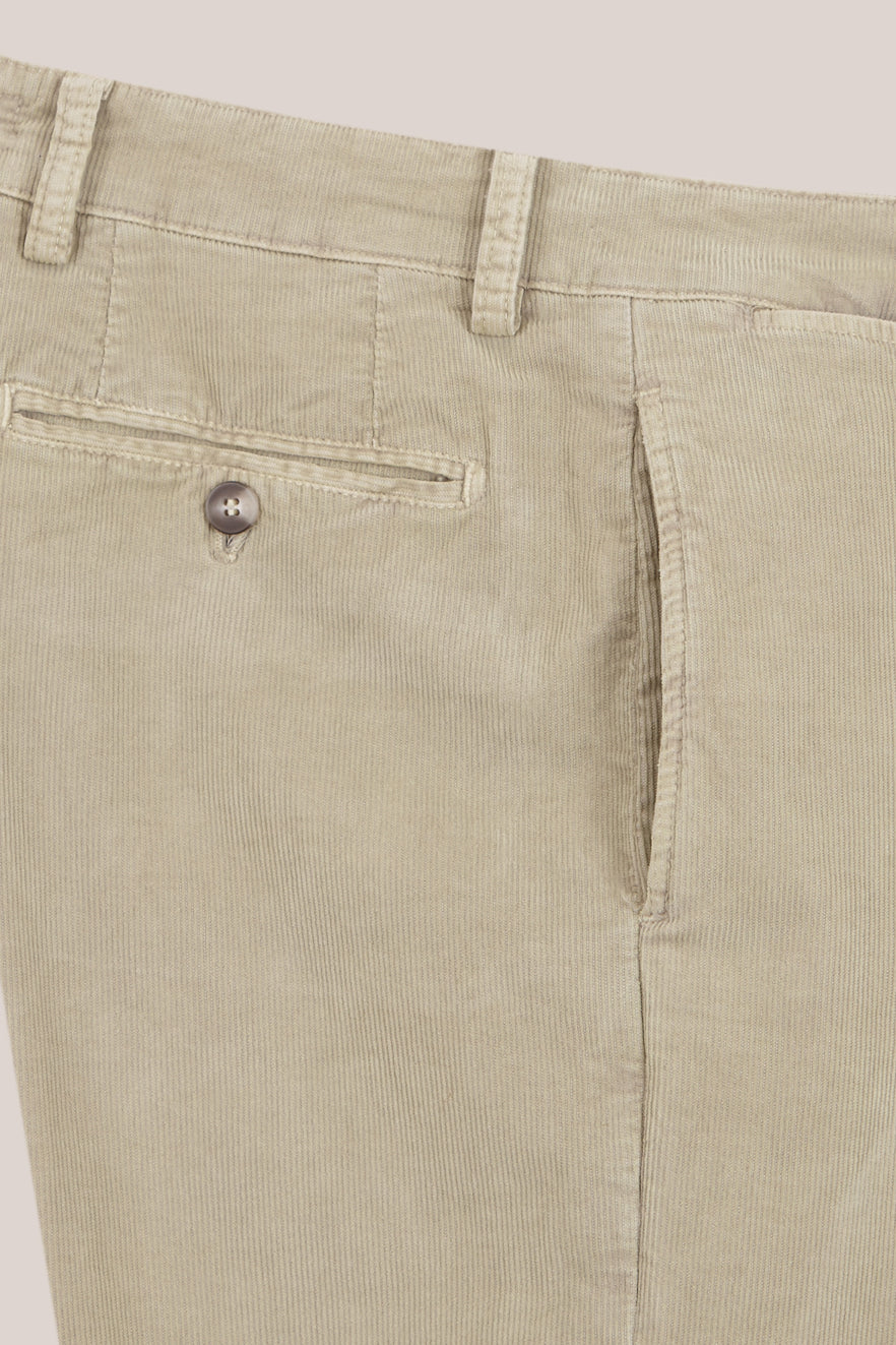 Pantalón Chino Micropana - Beige Tostado