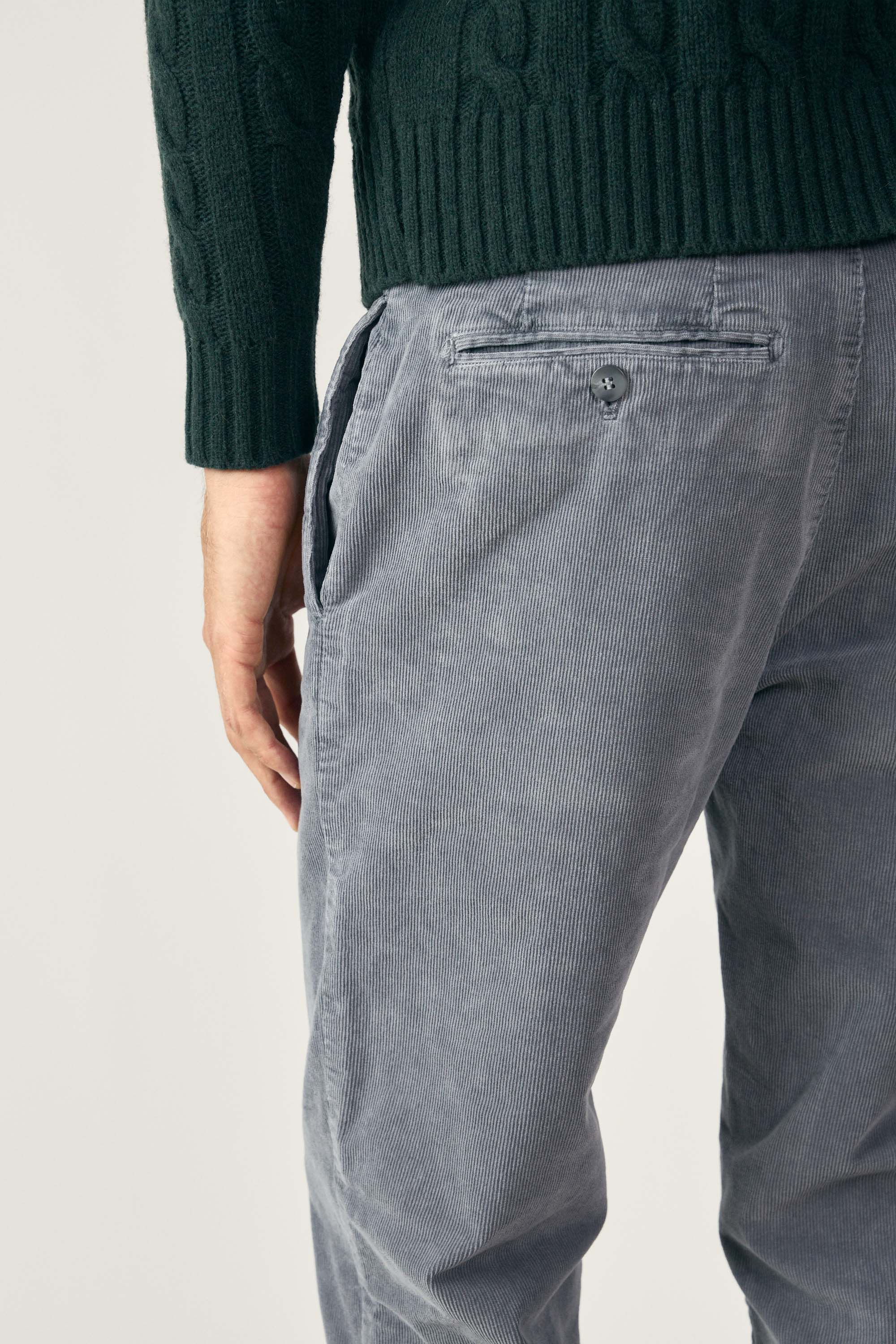 Pantalón Chino Micropana - Gris