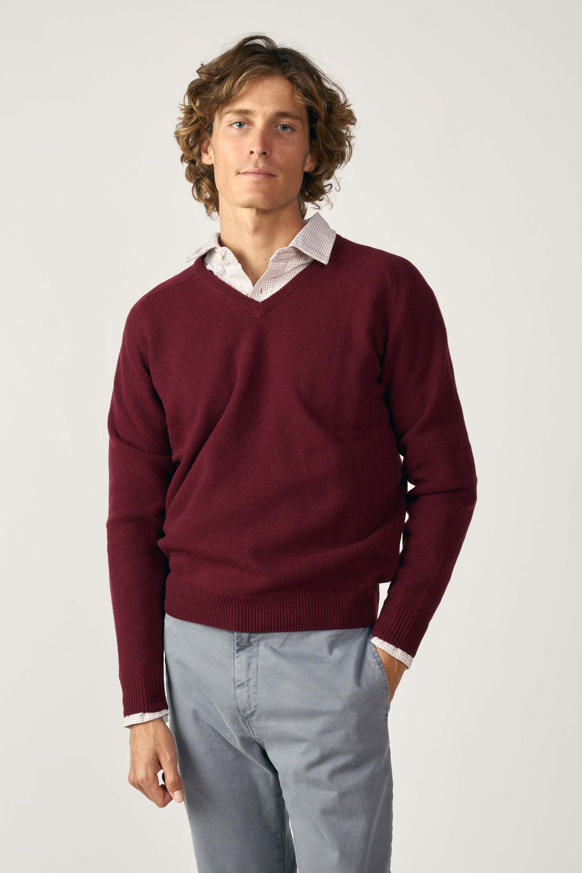 Jersey Cuello Pico Lambswool - Burdeos