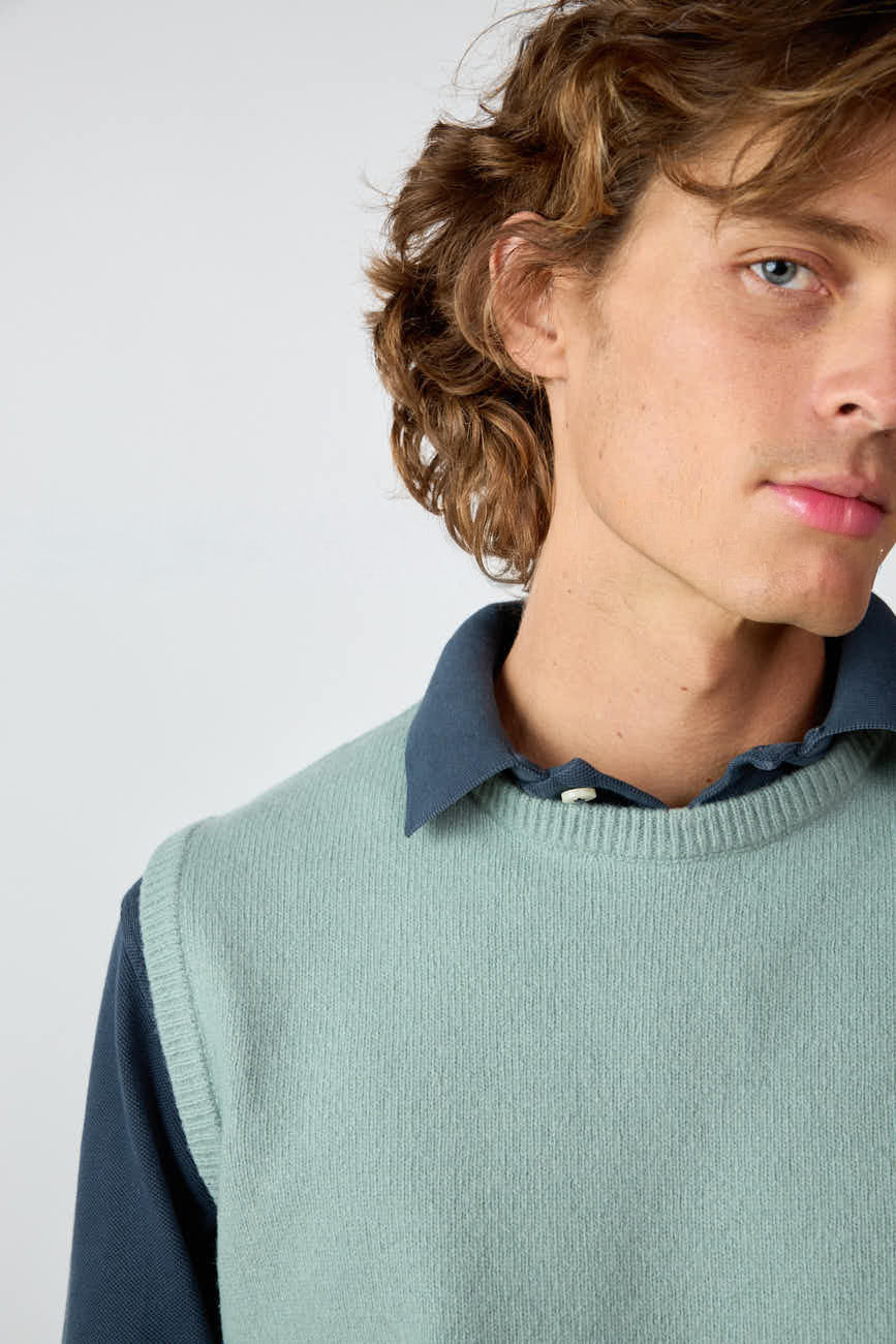 Chaleco Cuello Redondo Lambswool - Verde Agua