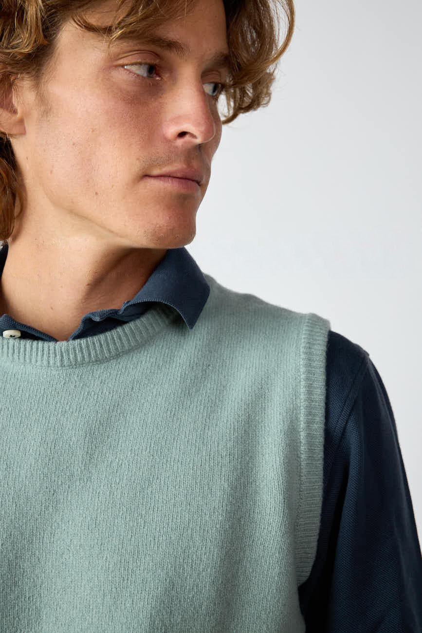 Chaleco Cuello Redondo Lambswool - Verde Agua