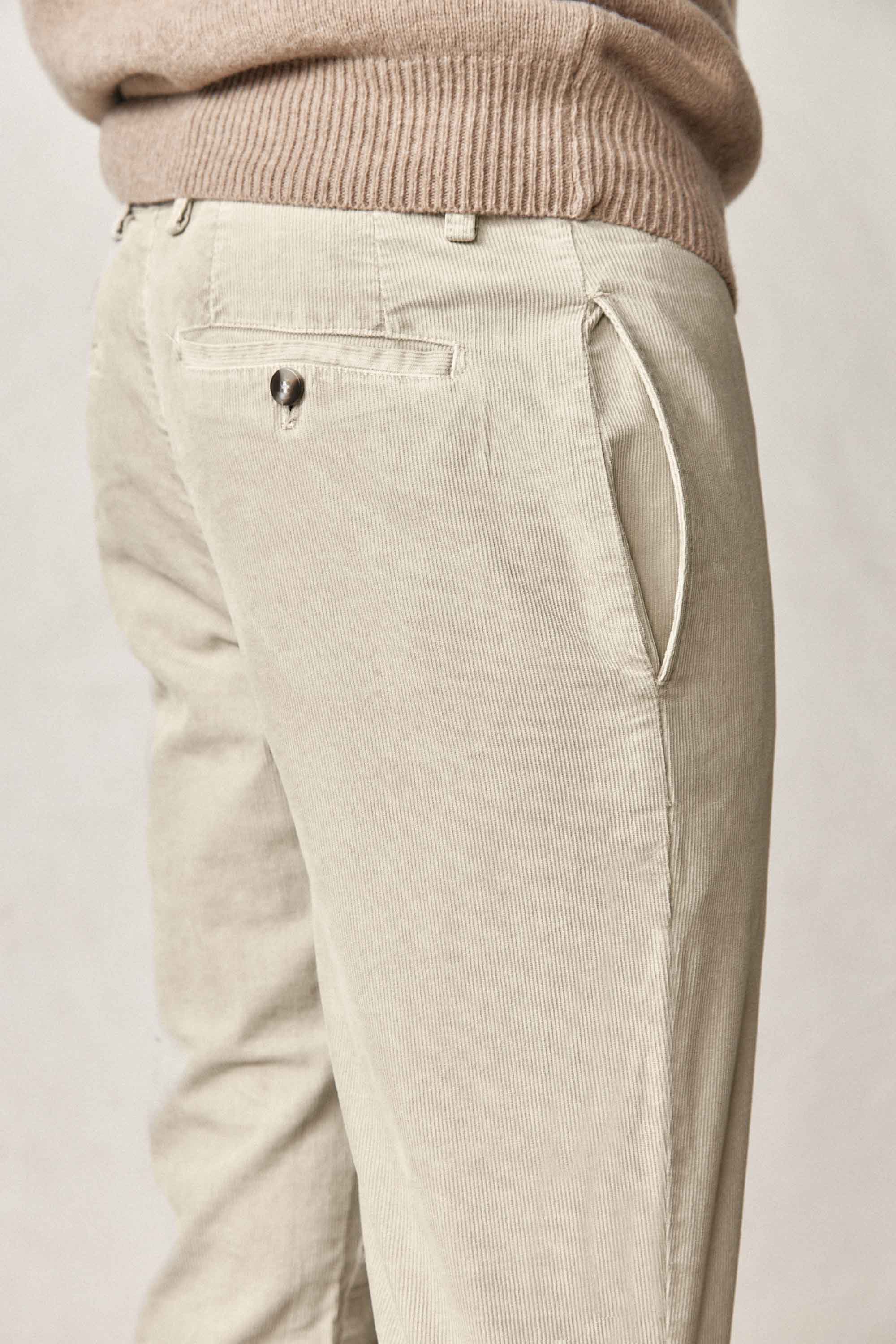 Pantalón Chino Micropana - Beige Tostado