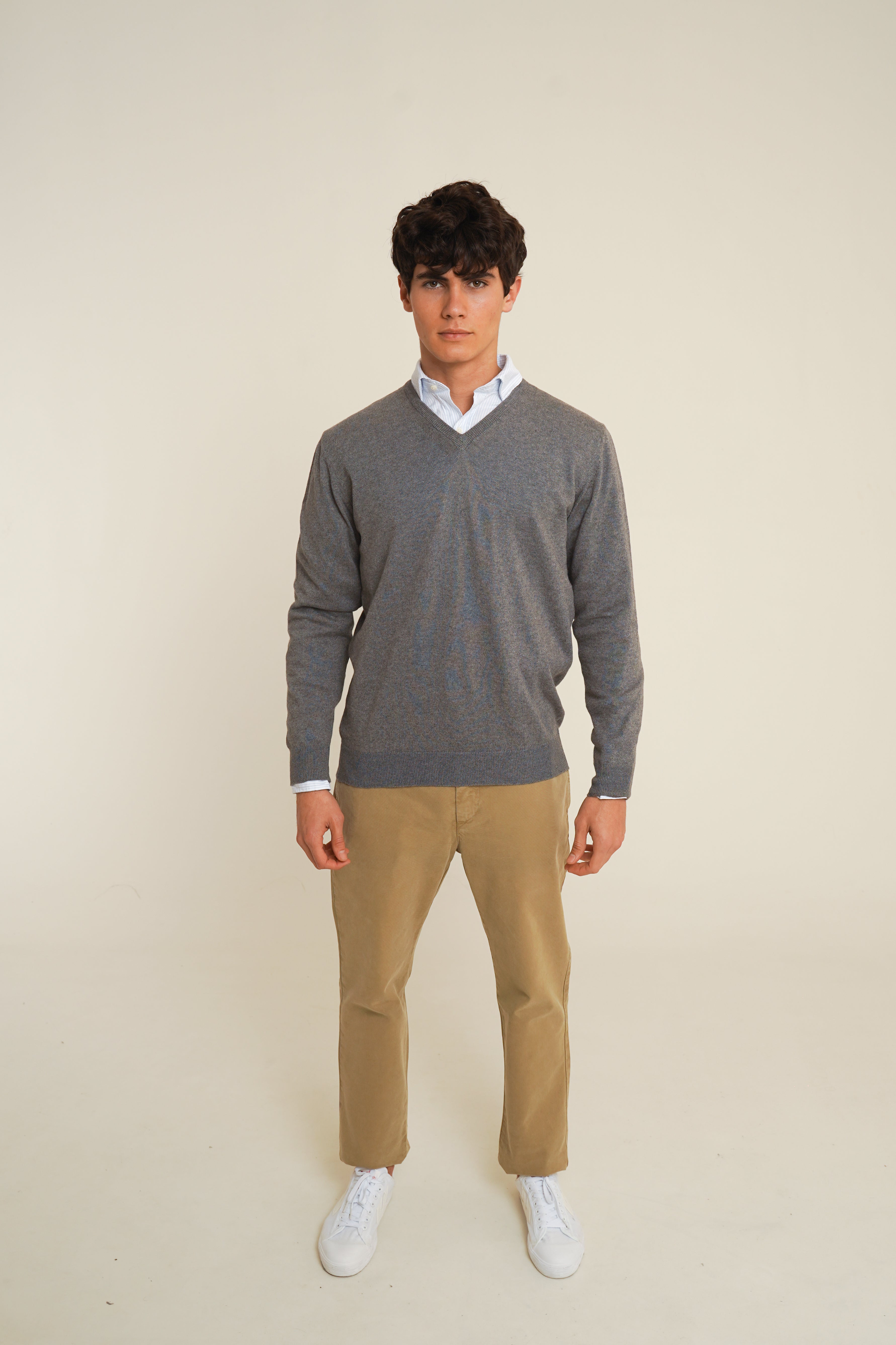 <tc>Sweater</tc> V-neck Cotton / Cashemere - Gray