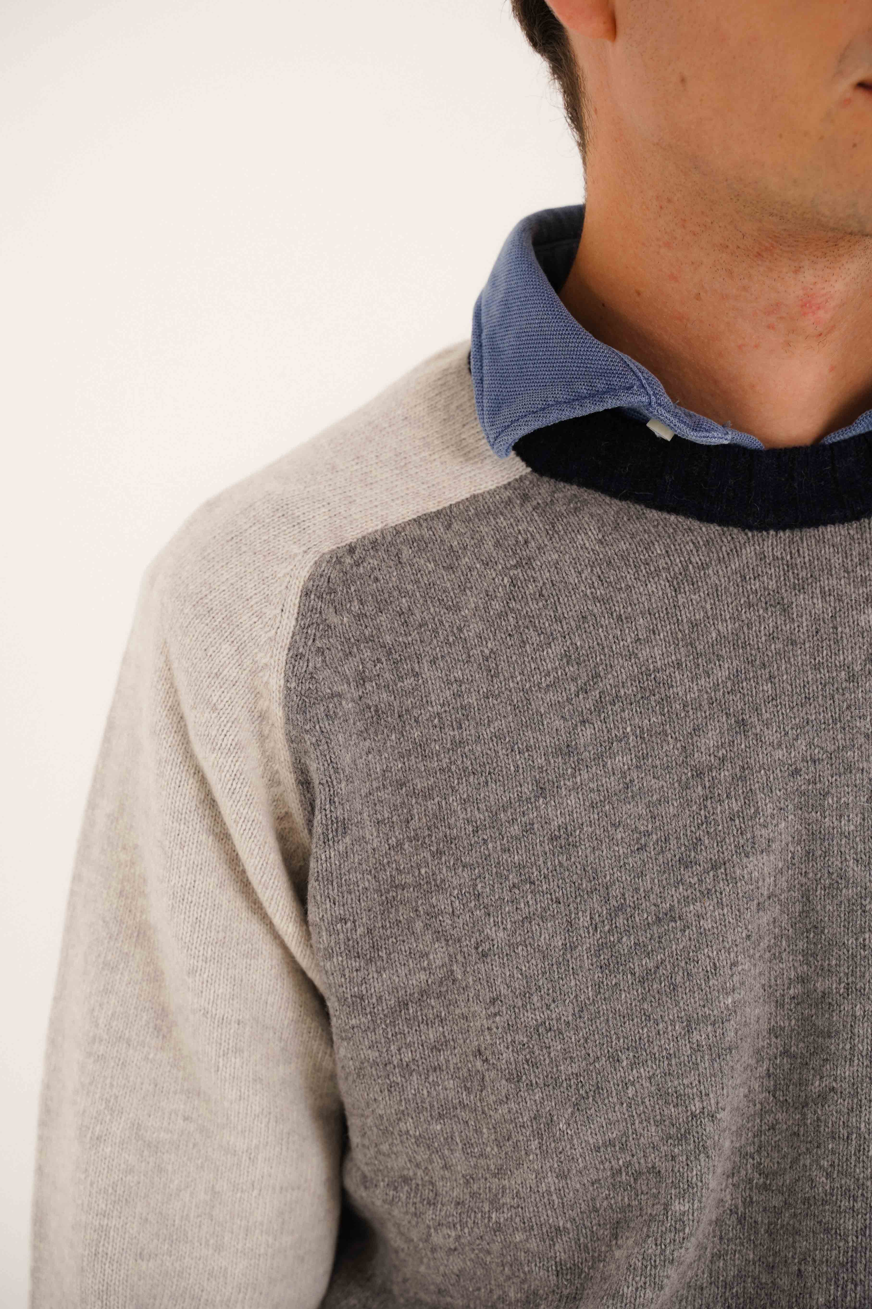 <tc>Sweater</tc> Lambswool Crewneck - Gray & Ice