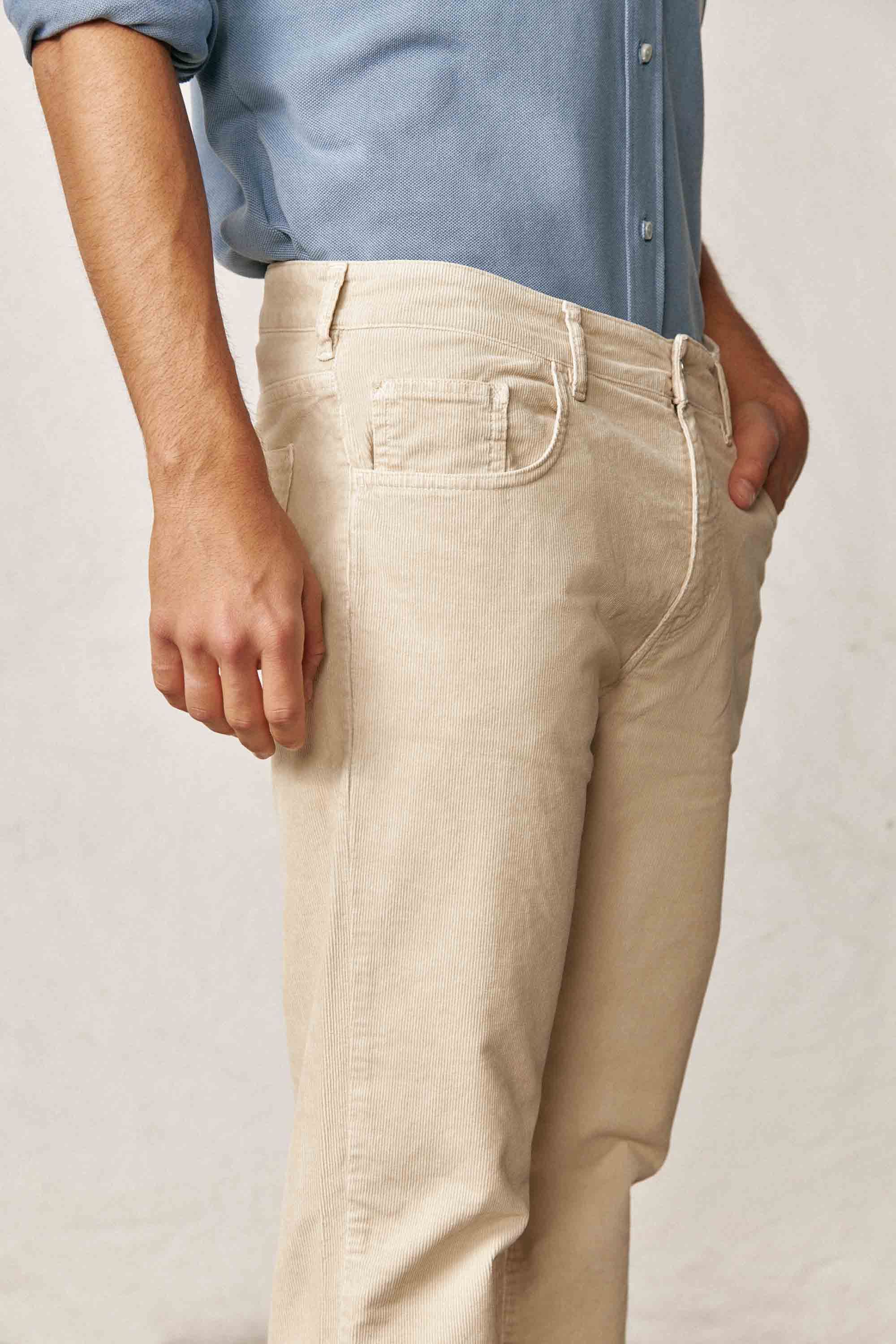 Pantalón Cinco Bolsillos Micropana - Beige Tostado