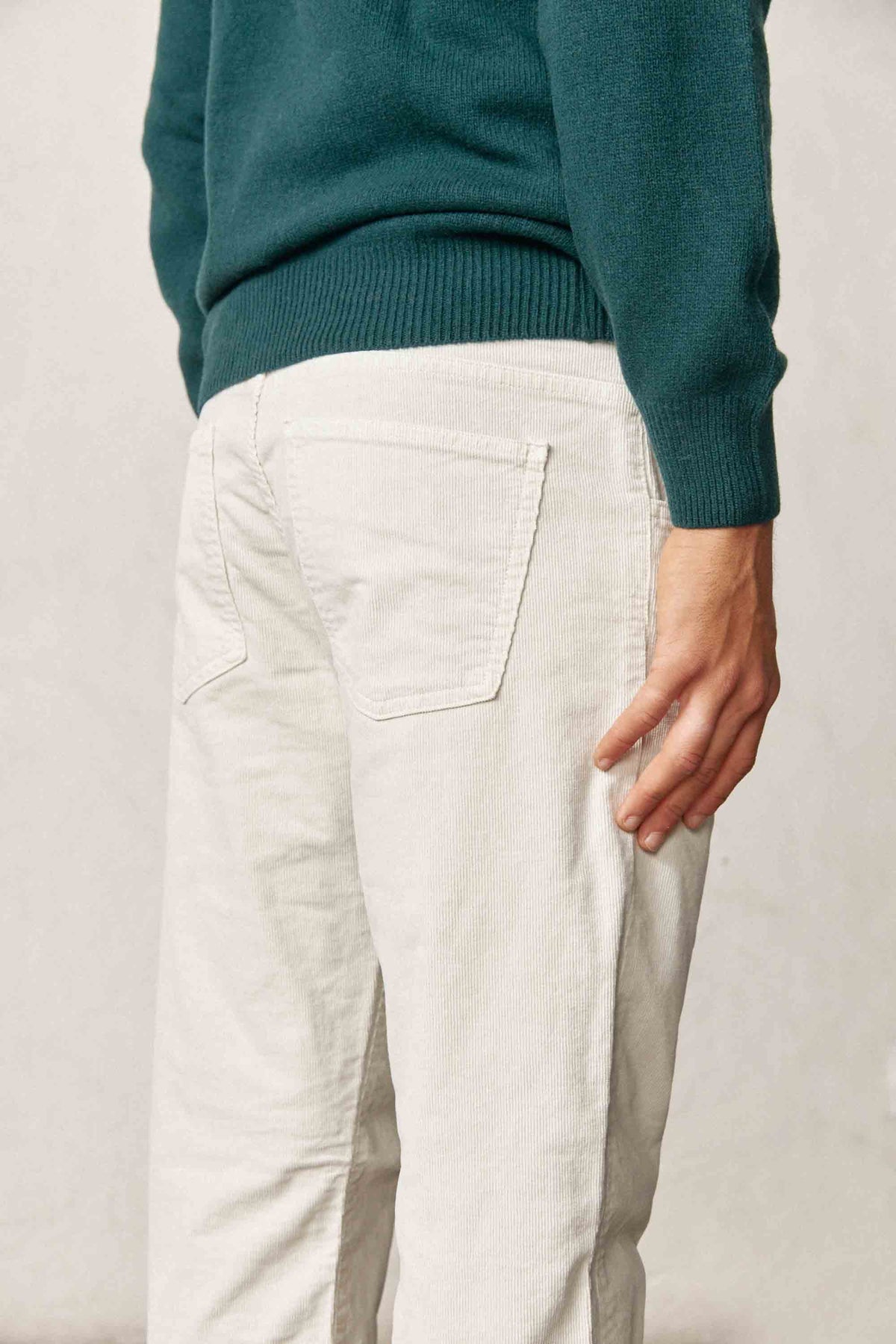 Pantalón Cinco Bolsillos Micropana - Hielo