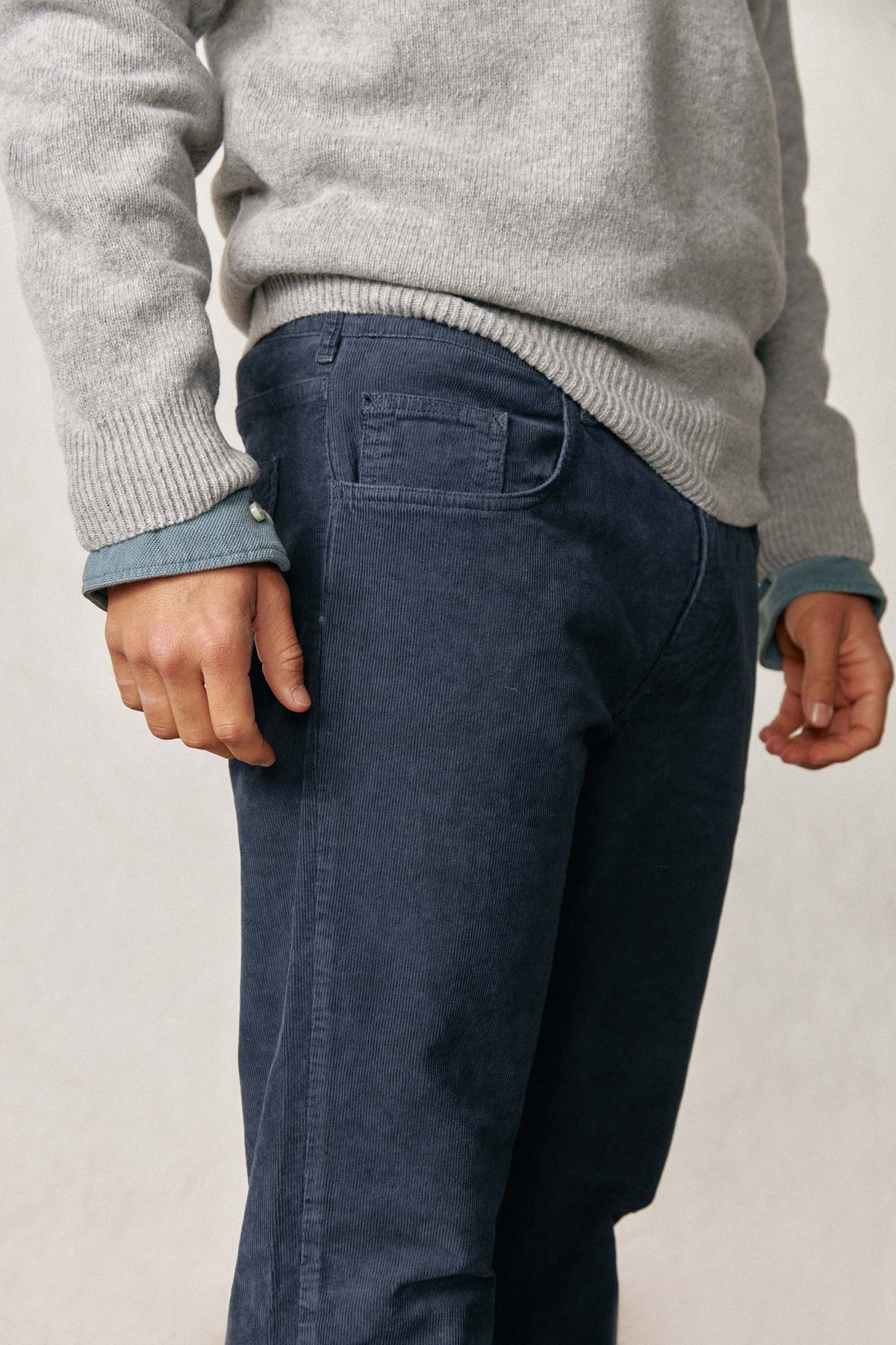 Pantalón Cinco Bolsillos Micropana - Azul Petróleo