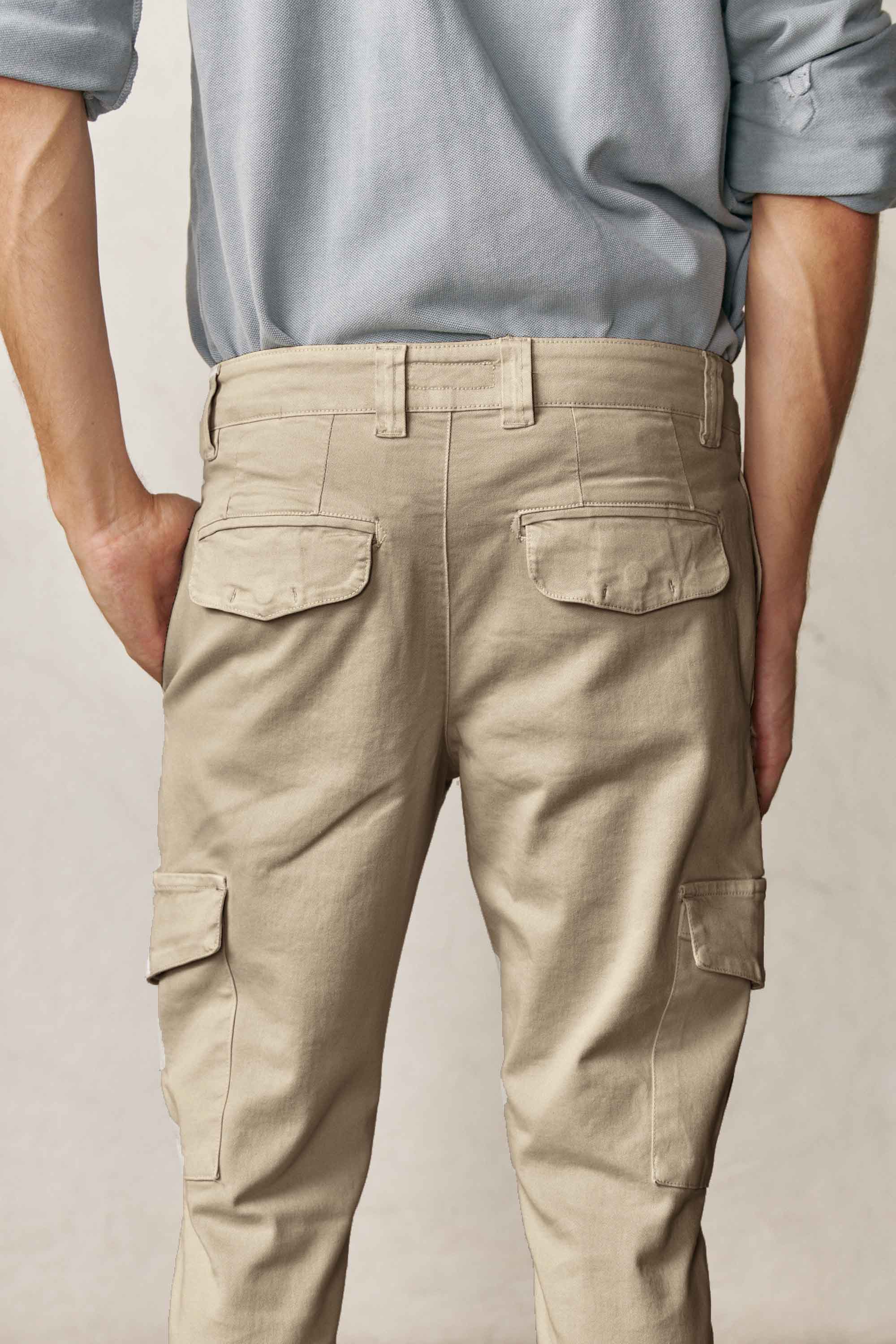 Pantalón Cargo - Beige Tostado