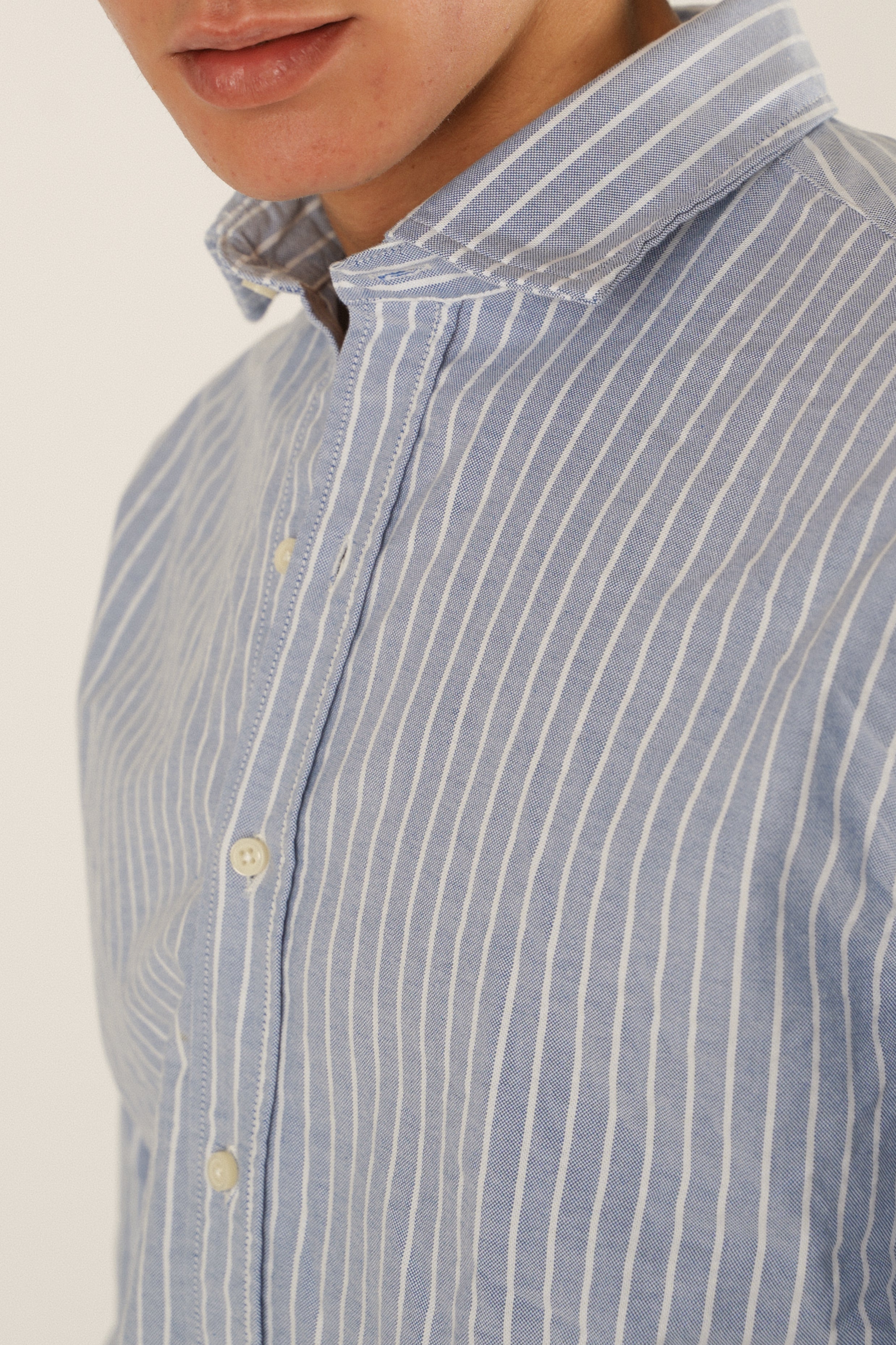 Camisa de Algodón - Oxford Marino Rayas Blancas